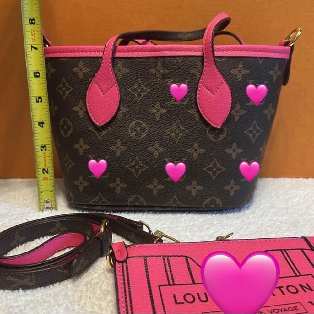 🩷Valentine Special!!🩷
Brown & Pink Reversible Women's Bag Set - Picture 4 of 4